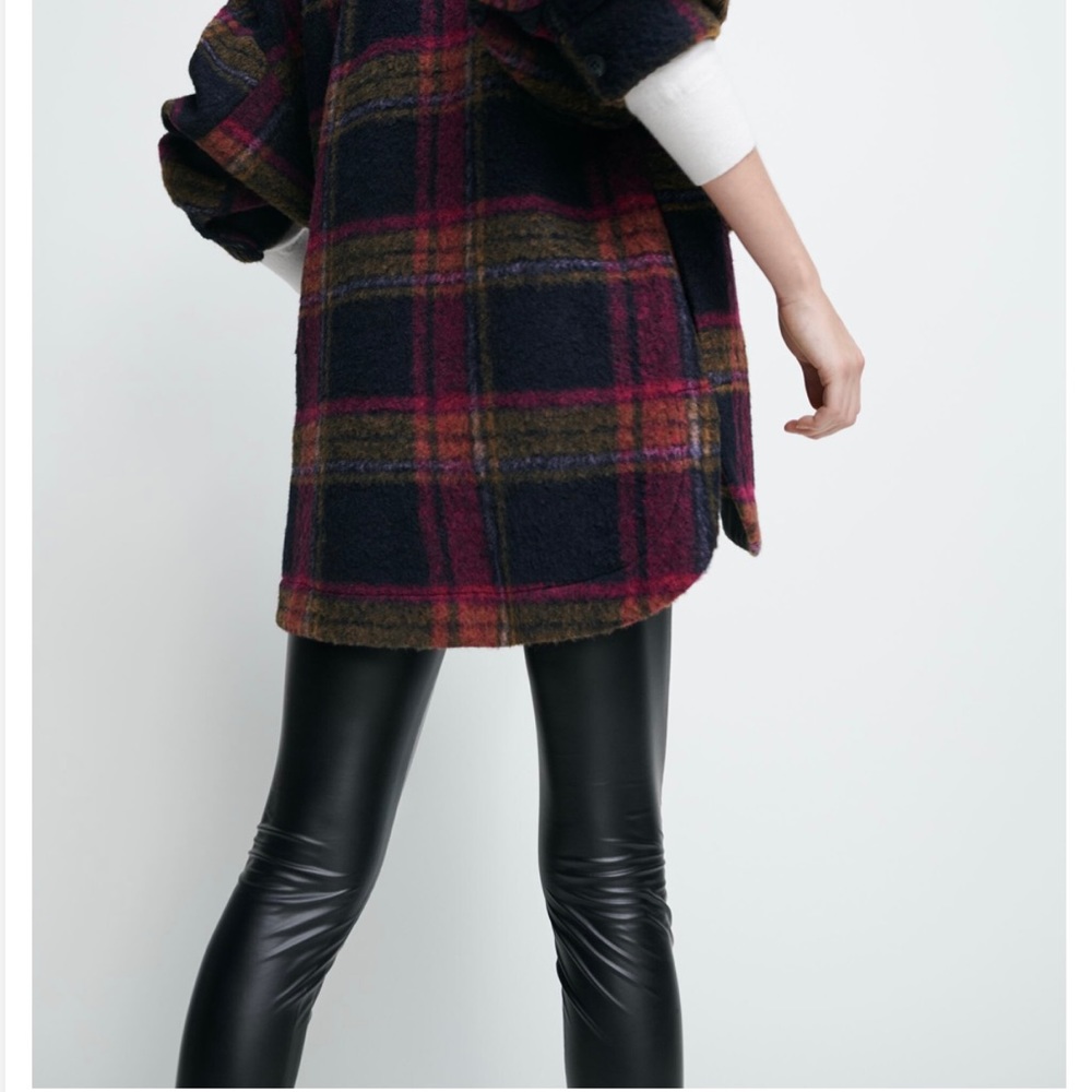 Zara Black Faux Leather Leggings - Picture 3 of 10